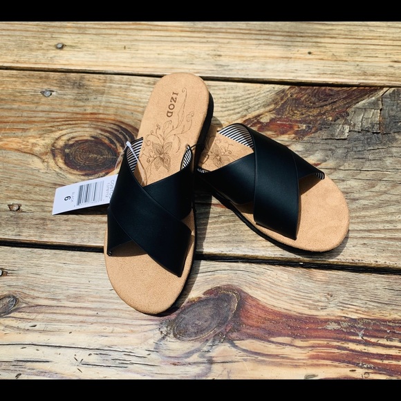 Izod Alyssa slip on sandals - Picture 3 of 6